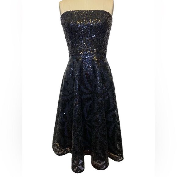 Dress the population Ruby Sequin Dress - Picture 3 of 9